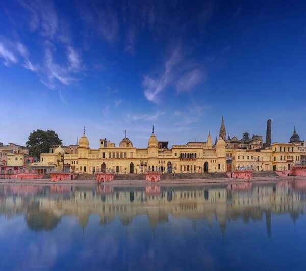Varanasi Chitrakoot Prayagraj Ayodhya Tour Package